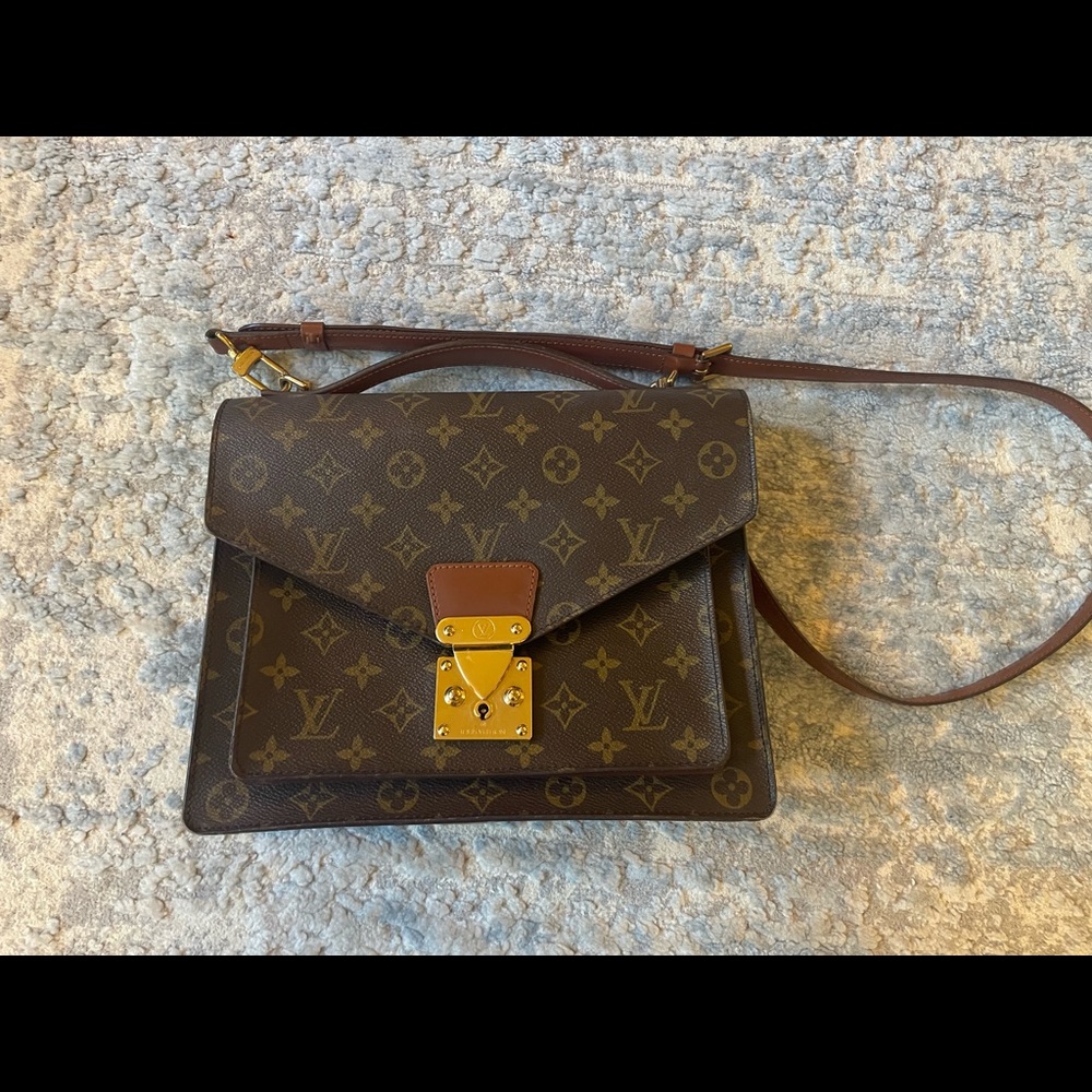 Louis Vuitton Monceau Handbag- 100% Authentic